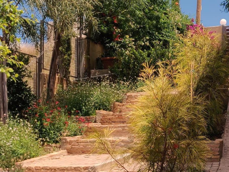 דירות ראפינה Summer House With A Pool Near Sea, Port & Airport מראה חיצוני תמונה